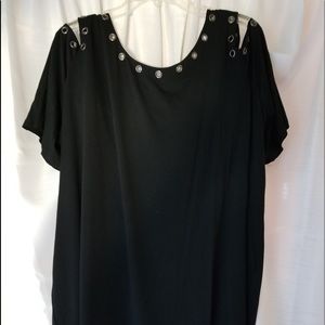 Evolution Tora Stud Black Top